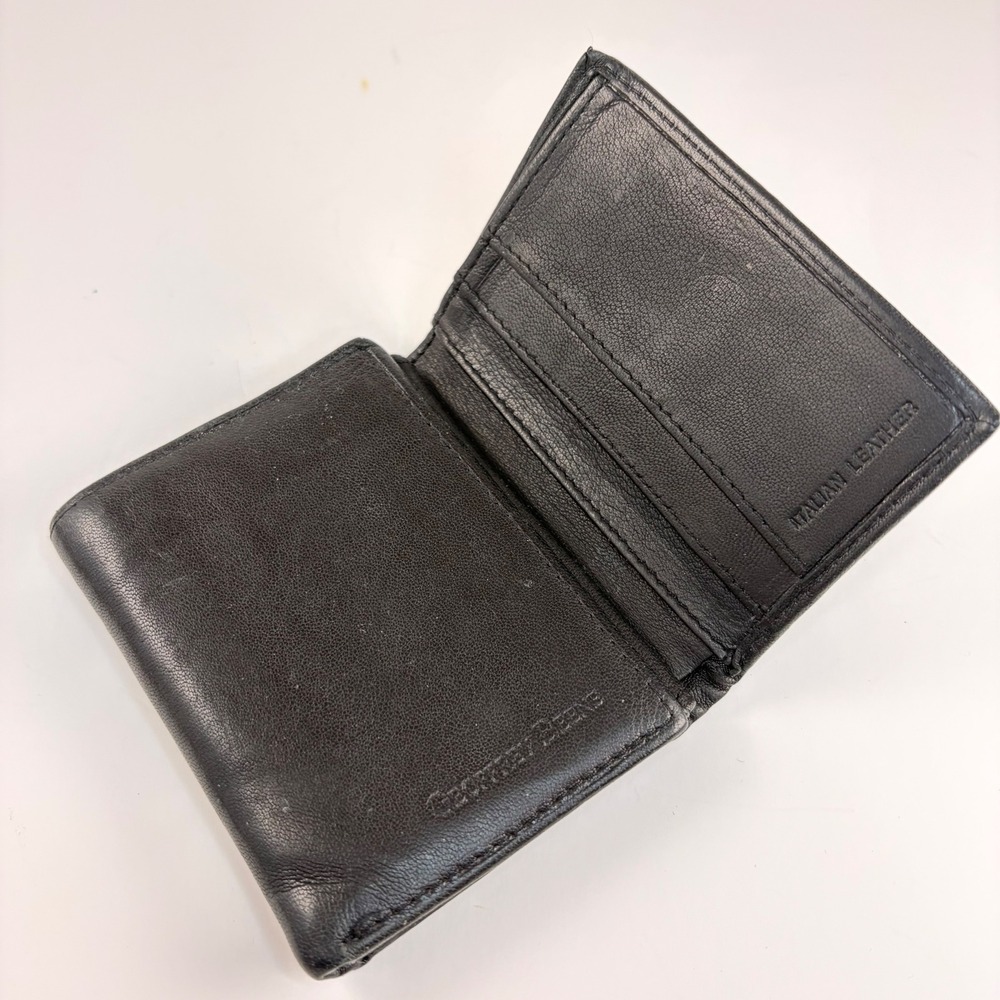 Geoffrey Beene Mens Trifold Wallet Black Italian Leather ID Window Key Slots